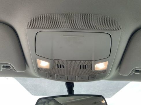 Used 2017 Ford Fusion SE w/ Fusion SE Technology Package FWD image 15