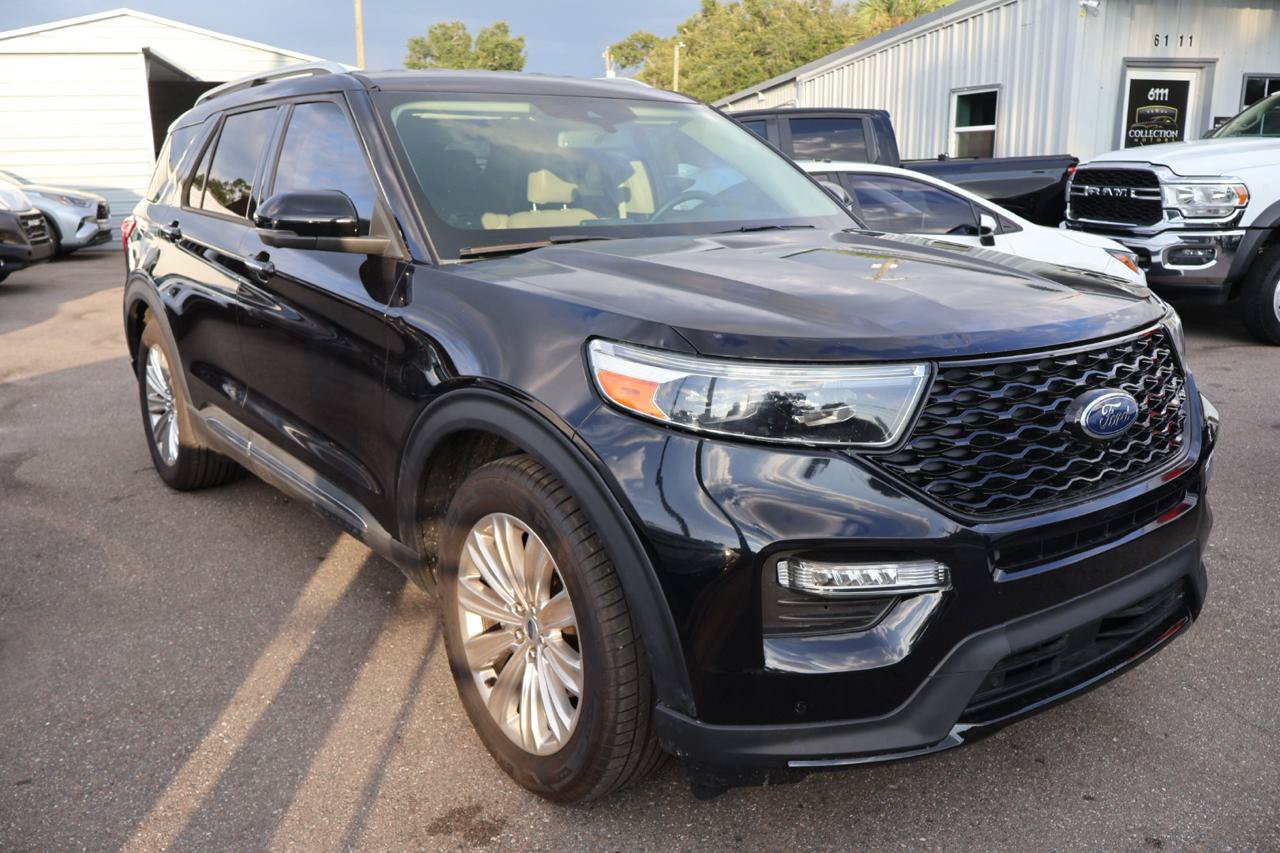 Used 2020 Ford Explorer Limited RWD image 3