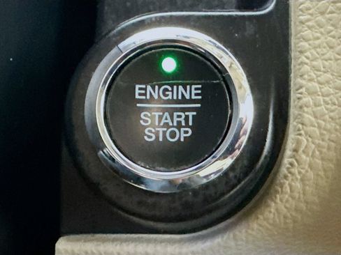 Used 2017 Ford Expedition Limited w/ Equipment Group 301A RWD image 28