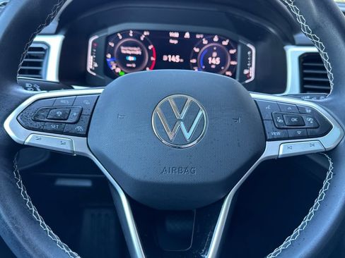 Used 2023 Volkswagen Atlas SEL AWD/4WD image 24
