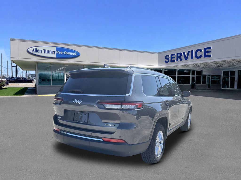 Used 2025 Jeep Grand Cherokee L Laredo RWD image 8