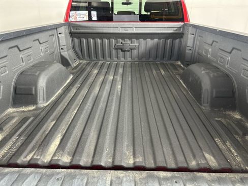 Used 2021 Chevrolet Silverado 1500 LT w/ Convenience Package II AWD/4WD image 26