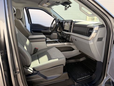 Used 2024 Ford F350 XLT w/ XLT Premium Package image 23