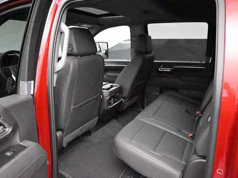 New 2026 GMC Sierra 2500 SLT w/ SLT Premium Package AWD/4WD image 25