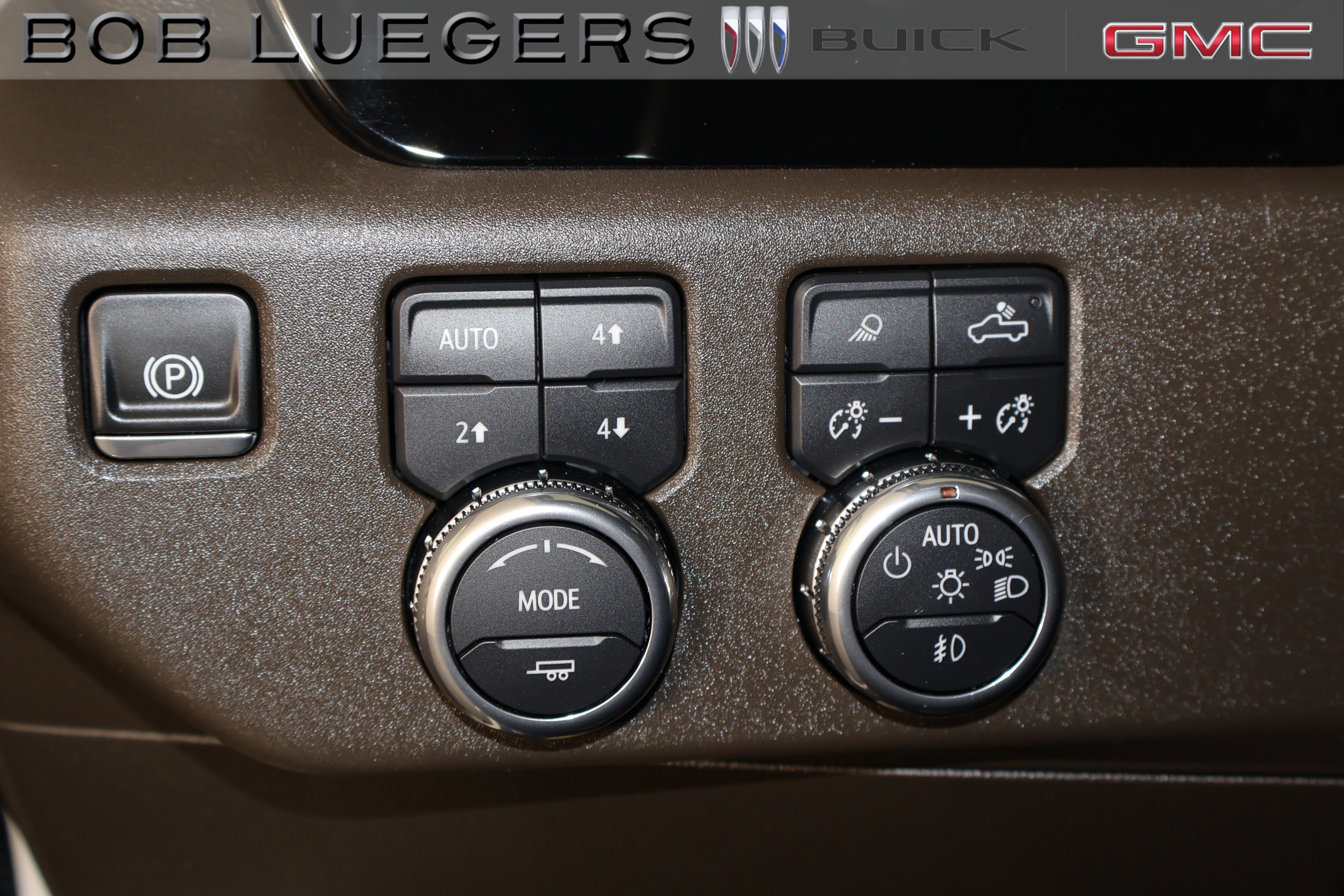 Certified 2025 GMC Sierra 1500 SLT w/ SLT Premium Plus Package AWD/4WD image 29
