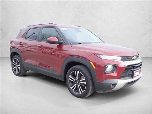 Used 2023 Chevrolet TrailBlazer LT w/ Convenience Package image 6
