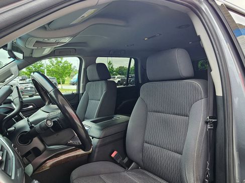 Used 2019 Chevrolet Tahoe LS AWD/4WD image 20