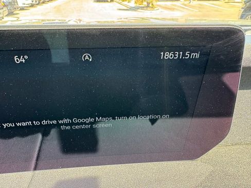 Used 2025 Ford Expedition Tremor AWD/4WD image 24