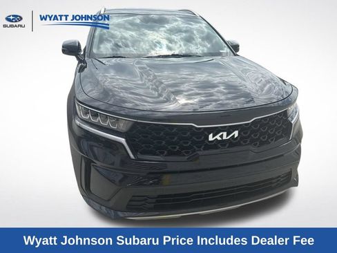 Used 2022 Kia Sorento S FWD image 13