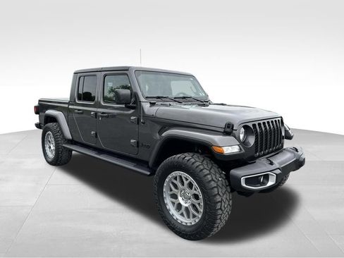 Used 2022 Jeep Gladiator Sport AWD/4WD image 24