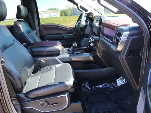 Used 2023 Ford F150 Lariat AWD/4WD image 8