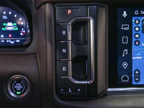Used 2022 GMC Yukon XL Denali RWD image 33
