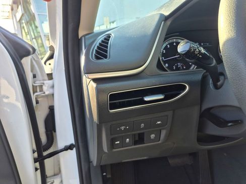 Used 2022 Hyundai Sonata SE FWD image 13