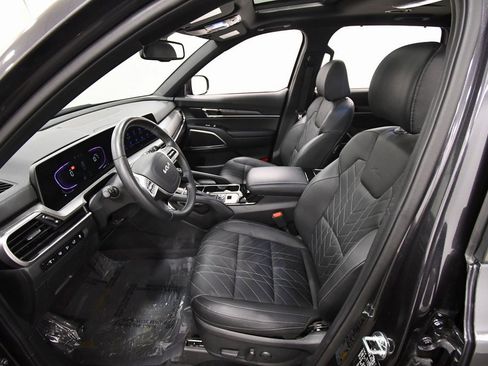 Certified 2025 Kia Telluride EX X-Line image 14