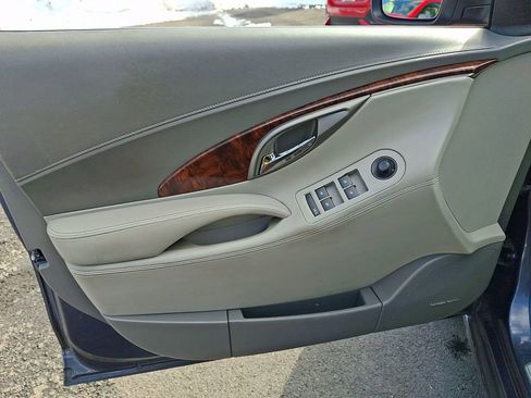 Used 2013 Buick LaCrosse Leather w/ Entertainment Package image 14