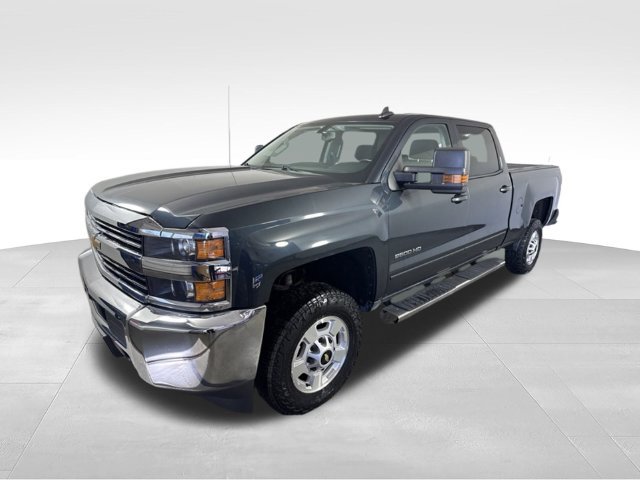 Used 2018 Chevrolet Silverado 2500 LT AWD/4WD image 3