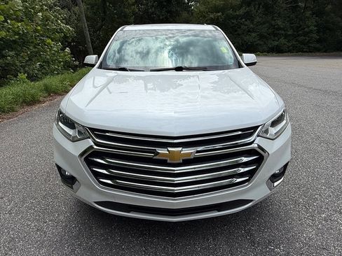 Used 2018 Chevrolet Traverse High Country w/ LPO, Floor Liner Package AWD/4WD image 3