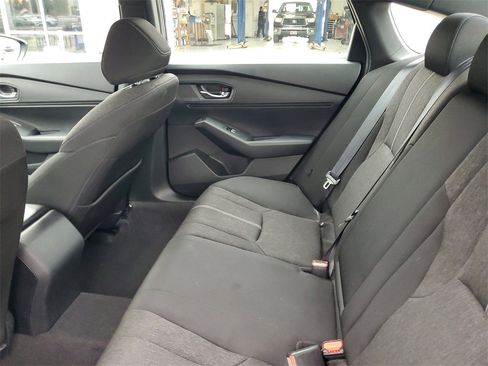 Used 2024 Honda Accord Sport image 29