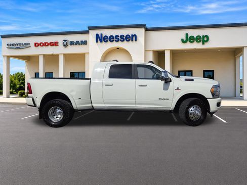 Used 2024 RAM 3500 Limited w/ Safety Group AWD/4WD image 9