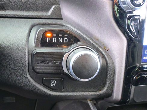 Used 2023 RAM 1500 Big Horn RWD image 18