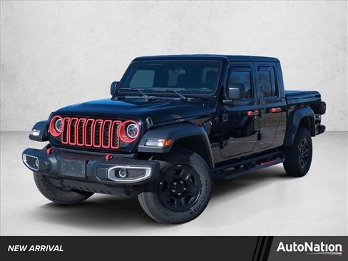 Used 2024 Jeep Gladiator Sport image 1