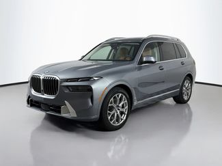 Used 2024 BMW X7 xDrive40i AWD/4WD video 1