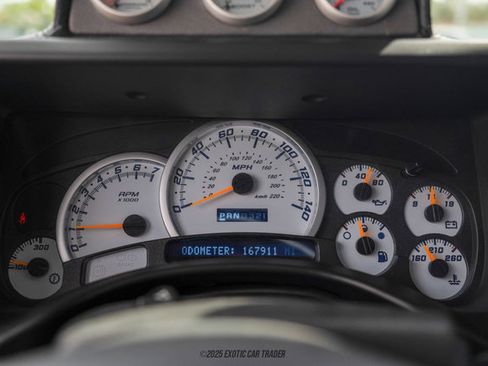 Used 2004 HUMMER H2 w/ Preferred Equipment Group image 43