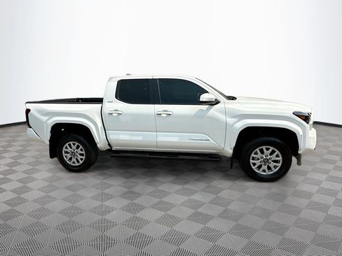 Used 2024 Toyota Tacoma SR5 RWD image 5