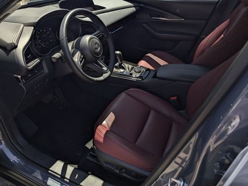 Certified 2025 MAZDA CX-30 AWD 2.5 S w/ Preferred Package image 21