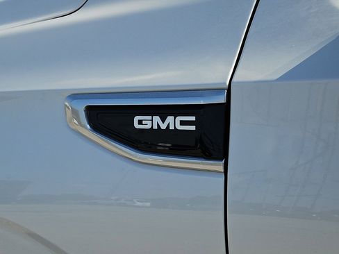Used 2021 GMC Yukon XL Denali w/ Denali Ultimate Package AWD/4WD image 14