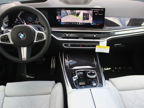 New 2026 BMW X7 xDrive40i w/ M Sport Package image 30