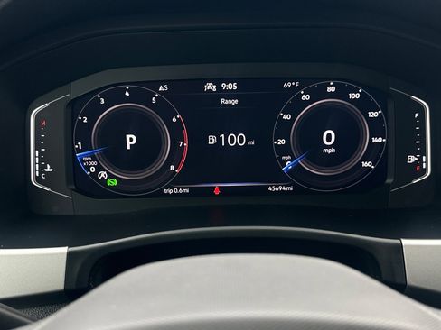 Used 2023 Volkswagen Atlas Cross Sport SE image 24