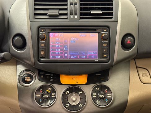 Used 2012 Toyota RAV4 Limited image 17