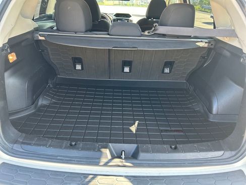 Used 2018 Subaru Crosstrek 2.0i Premium AWD/4WD image 25