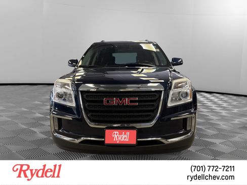 Used 2017 GMC Terrain SLE w/ Convenience Package image 8