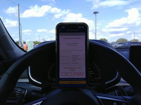 Used 2023 Acura MDX FWD image 27