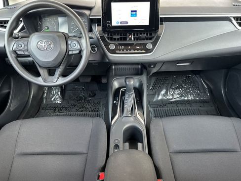 Used 2024 Toyota Corolla LE FWD image 3
