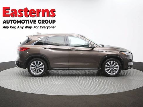 Used 2019 INFINITI QX50 Luxe w/ Navigation Package AWD/4WD image 47