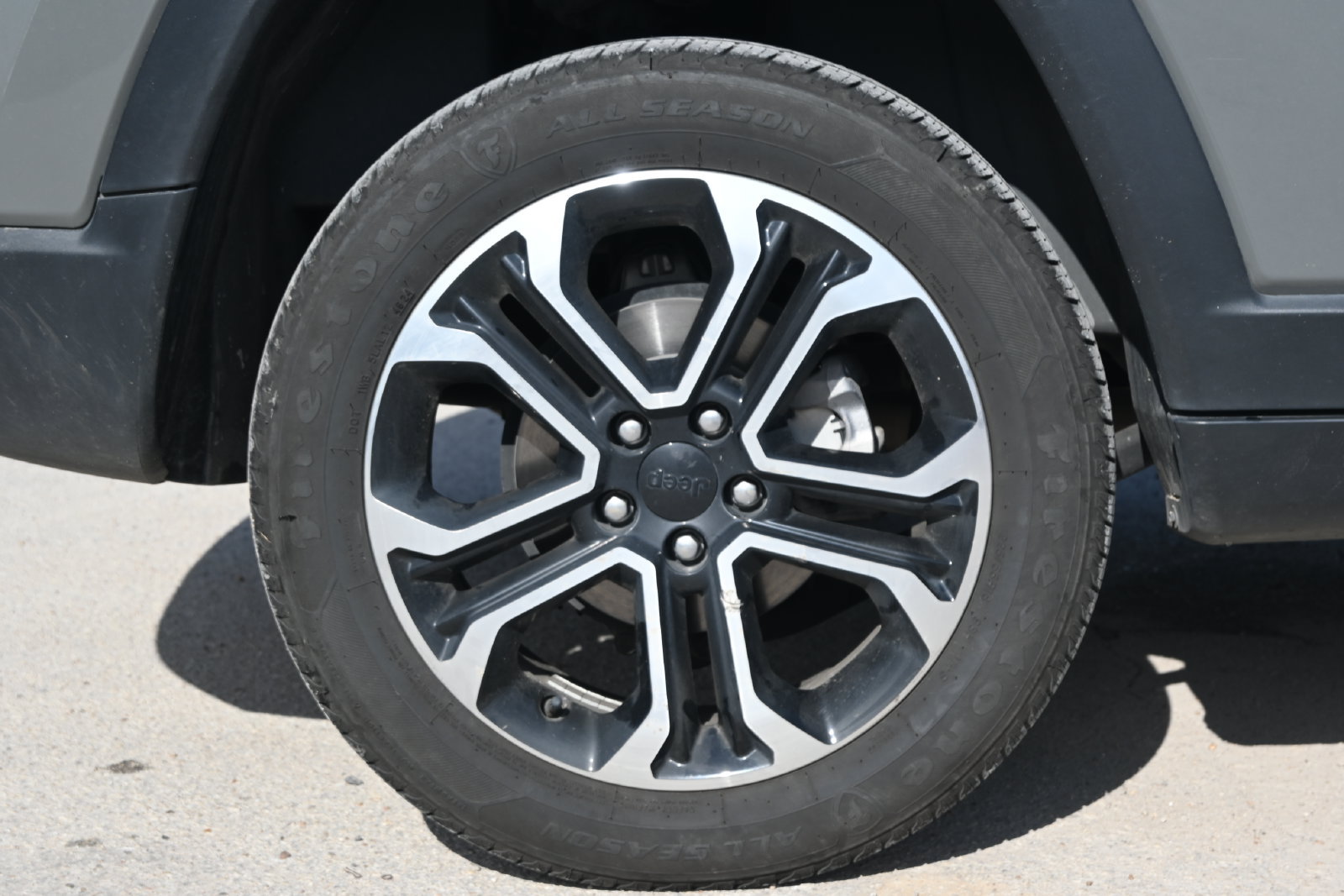 Used 2024 Jeep Compass Limited AWD/4WD image 7