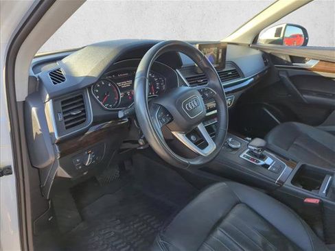 Used 2020 Audi Q5 2.0T Premium w/ Convenience Package image 11