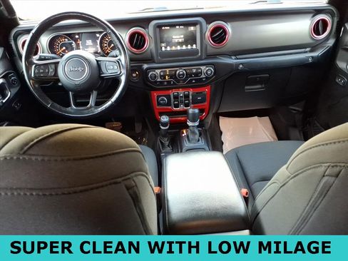 Used 2021 Jeep Gladiator Sport image 10