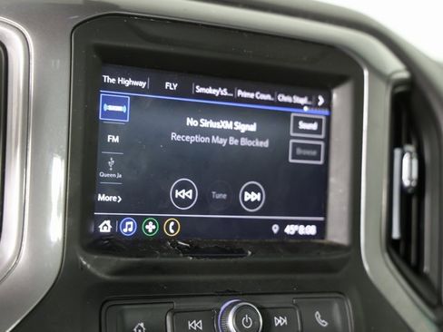 Used 2021 Chevrolet Silverado 1500 Custom Trail Boss image 10