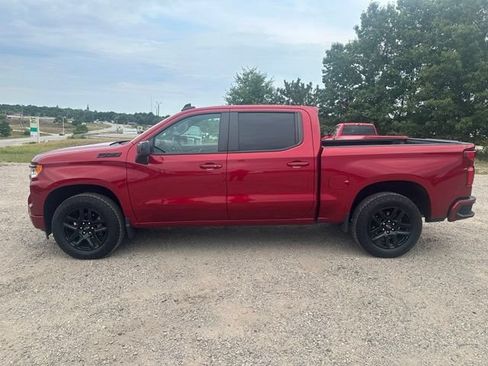 Used 2024 Chevrolet Silverado 1500 RST AWD/4WD image 4