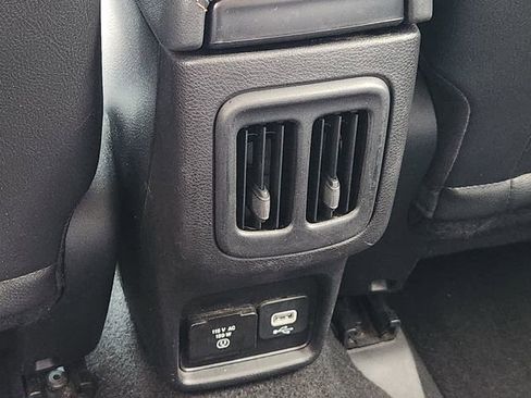 Used 2021 Jeep Compass Limited w/ Sun and Sound Group AWD/4WD image 31