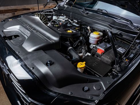 Used 2025 RAM 3500 Limited image 40