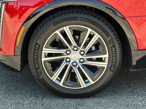 Used 2026 Cadillac Lyriq Luxury RWD image 36