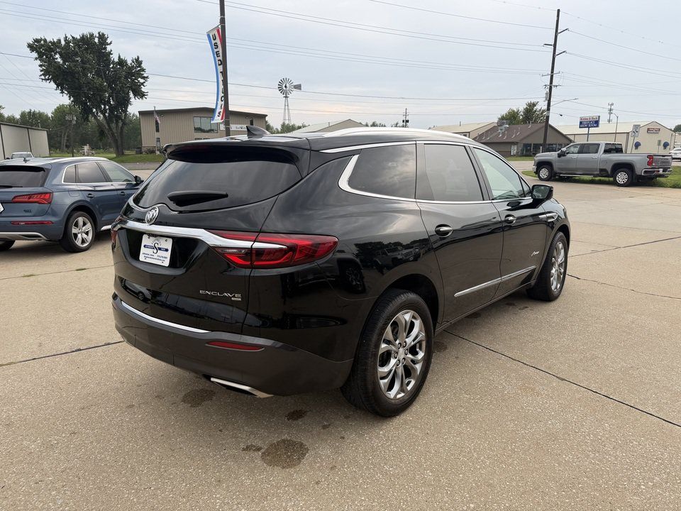 Used 2019 Buick Enclave Avenir w/ Avenir Technology Package AWD/4WD image 5