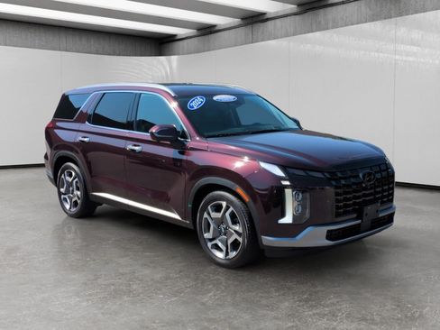 Used 2024 Hyundai Palisade Limited AWD/4WD image 1