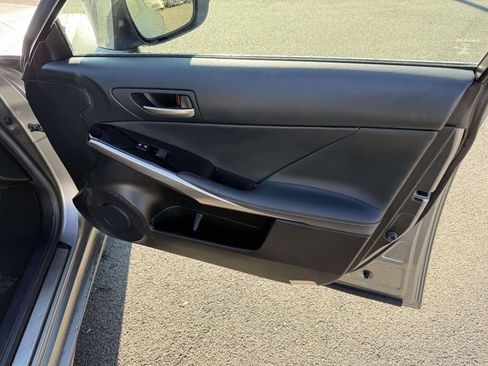 Used 2019 Lexus IS 300 AWD w/ Navigation Package image 14