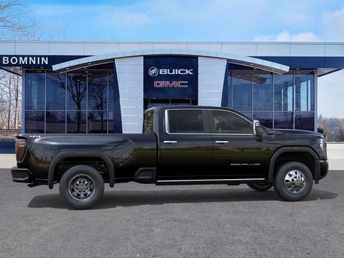 New 2026 GMC Sierra 3500 Denali Ultimate image 5